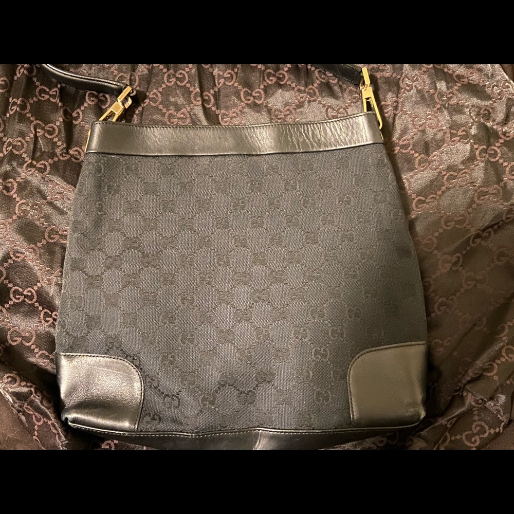 Gucci handbag